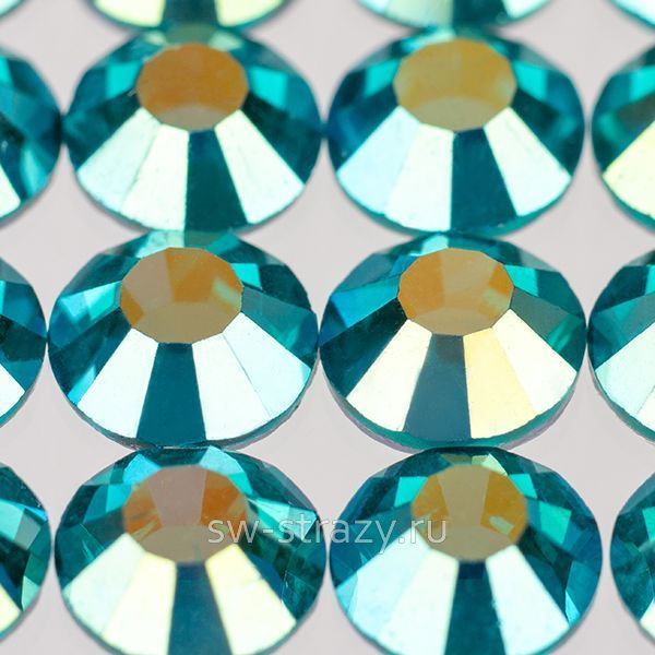 YHB 28 ss12 Blue Zircon shimmer AB HF 111AB